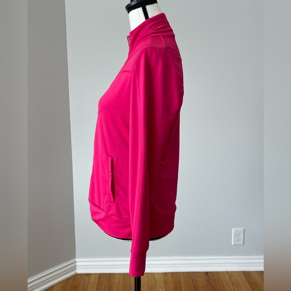 Tail size small zip up jacket in fuchsia bright color workout athleisure casual - Picture 5 of 13